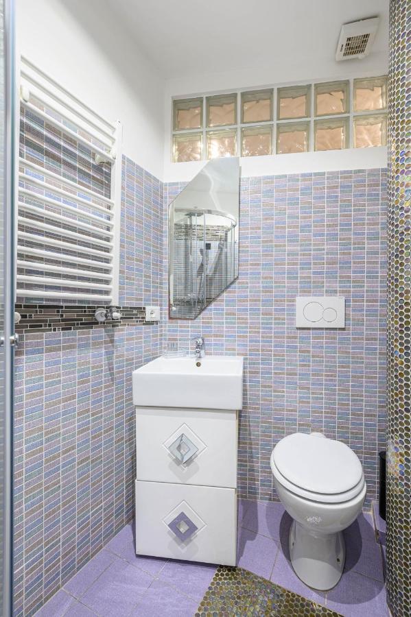 Navona & Pantheon Cozy Apartment Рим Екстериор снимка